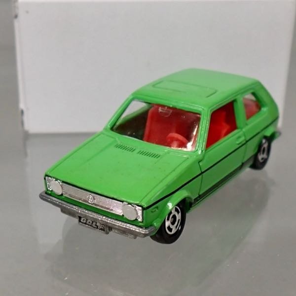 ★珍品 ギフト特注／銀メッキマスク トミカ F5-2-? フォルクスワーゲン ゴルフ GLE　GIFT単品★