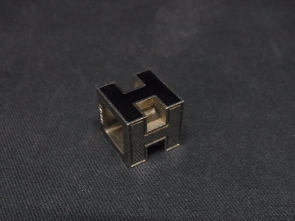 1円 ■美品■ HERMES エルメス カージュドアッシュ Hキューブ ペンダントトップ ネックレストップ シルバー系 AR5008