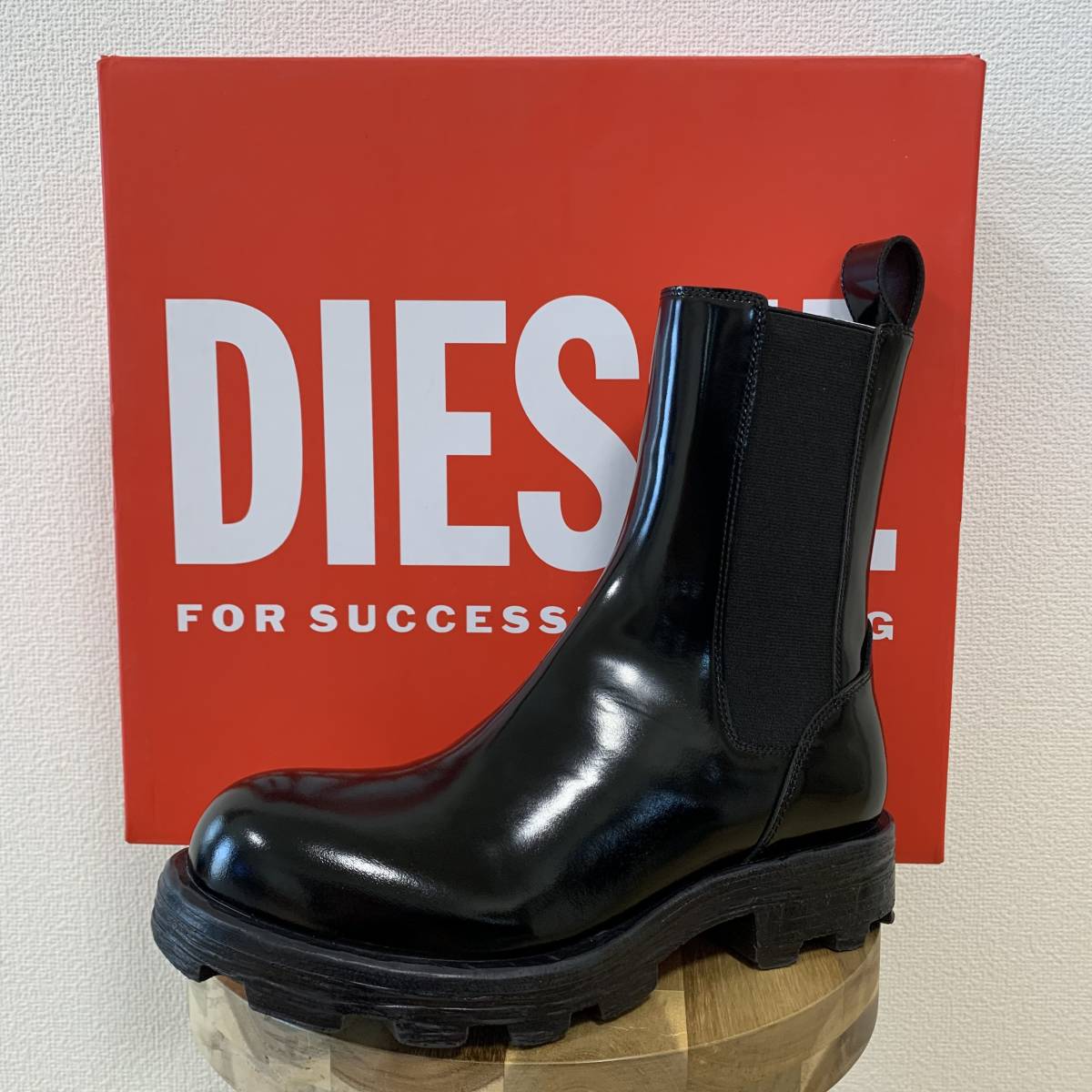 《新品/正規品》定価60，500円 DIESEL ディーゼル レディース 25.5cm 光沢 牛革レザー チェルシーブーツ