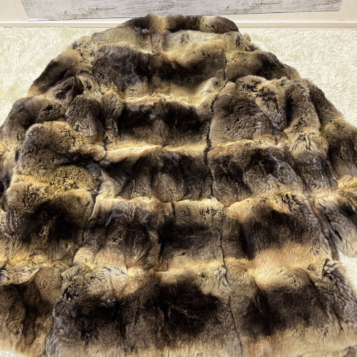 VALENTINOヴァレンティノファー Finn Raccoon