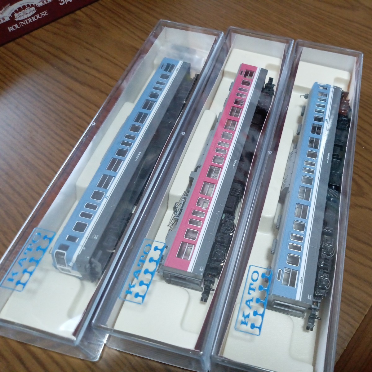 415系800番台タイプ 七尾線色 ラウンドハウス KATO カトー Nゲージ