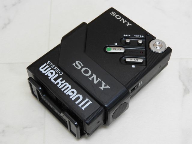 SONY ウォークマン WM-F55 レッド ジャンク品 SONY ソニー WM-F55