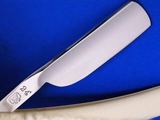 未使用 Vintage 日本製 西洋剃刀 RIBBON RAZOR ROSETTE 40 カミソリ