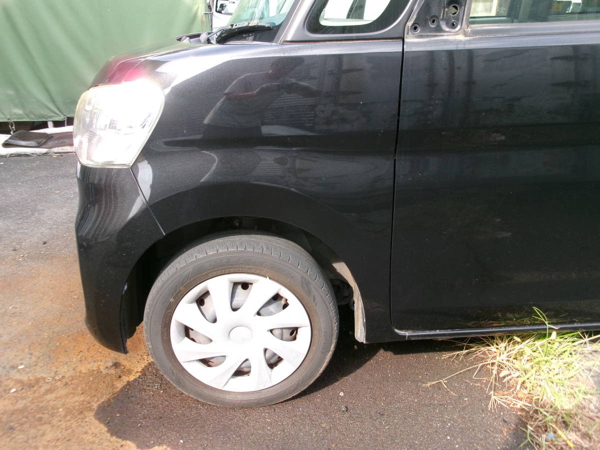 LA600S　タント　左フロントフェンダー　X07