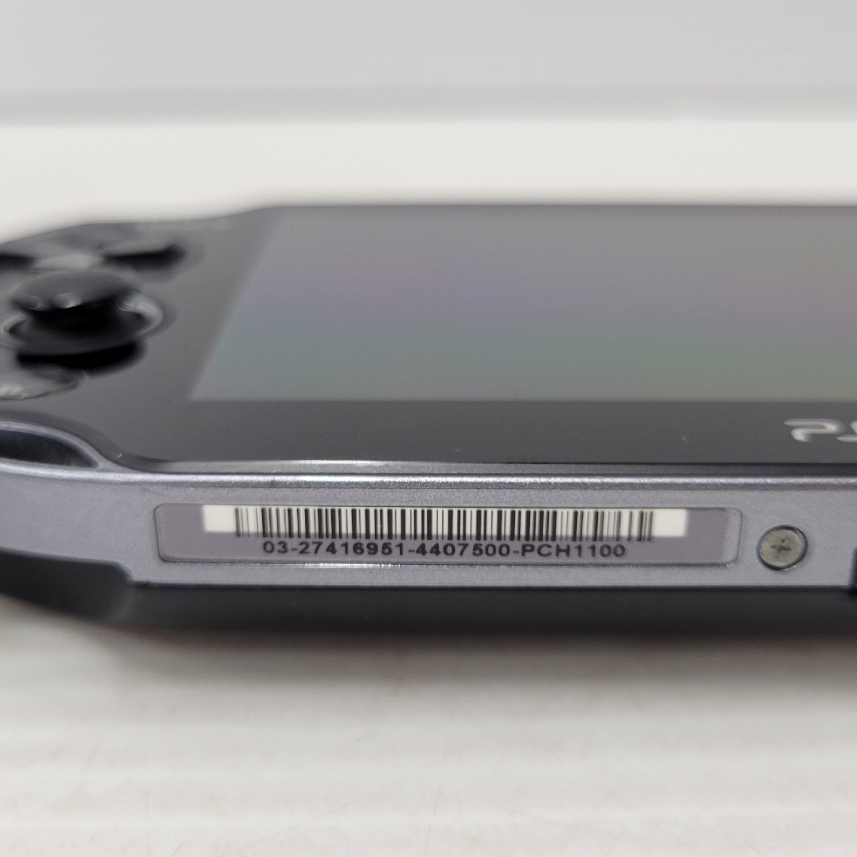 IZU【現状渡し品】 PlayStation Vita PSVita 本体 PCH-1100 ※箱無し