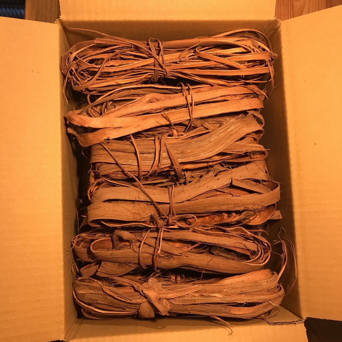 山葡萄の蔓 山葡萄の蔓 端材 60 端材 60 山葡萄の蔓 端