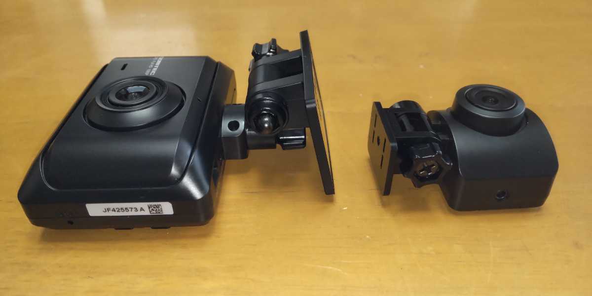 ☆コムテックZDR016 200万画素 GPS LED信号対応 前後2カメラ・ 32GBの