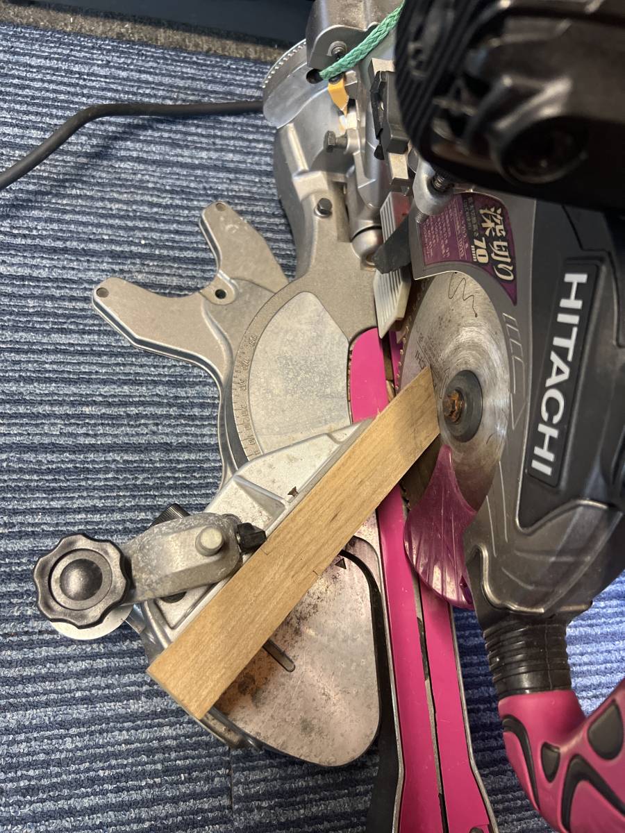 C7RSHC HITACHI 日立工機 190mm 卓上スライド丸のこ 工具、DIY用品 日立 190mm卓上スライド丸のこC7RSHC(レーザー 公式通販 卓上スライド丸ノコ C7RSHCスライド丸ノコ公式通販 hitachi c7rshc 動作確認済 スライド丸鋸 Hitachi