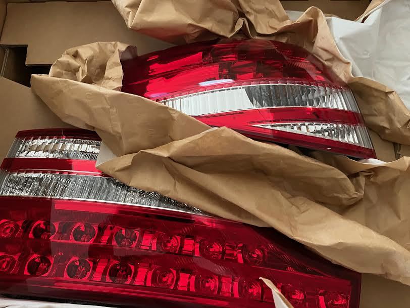 ■送料無料 エスティマacr50テールランプ■_3