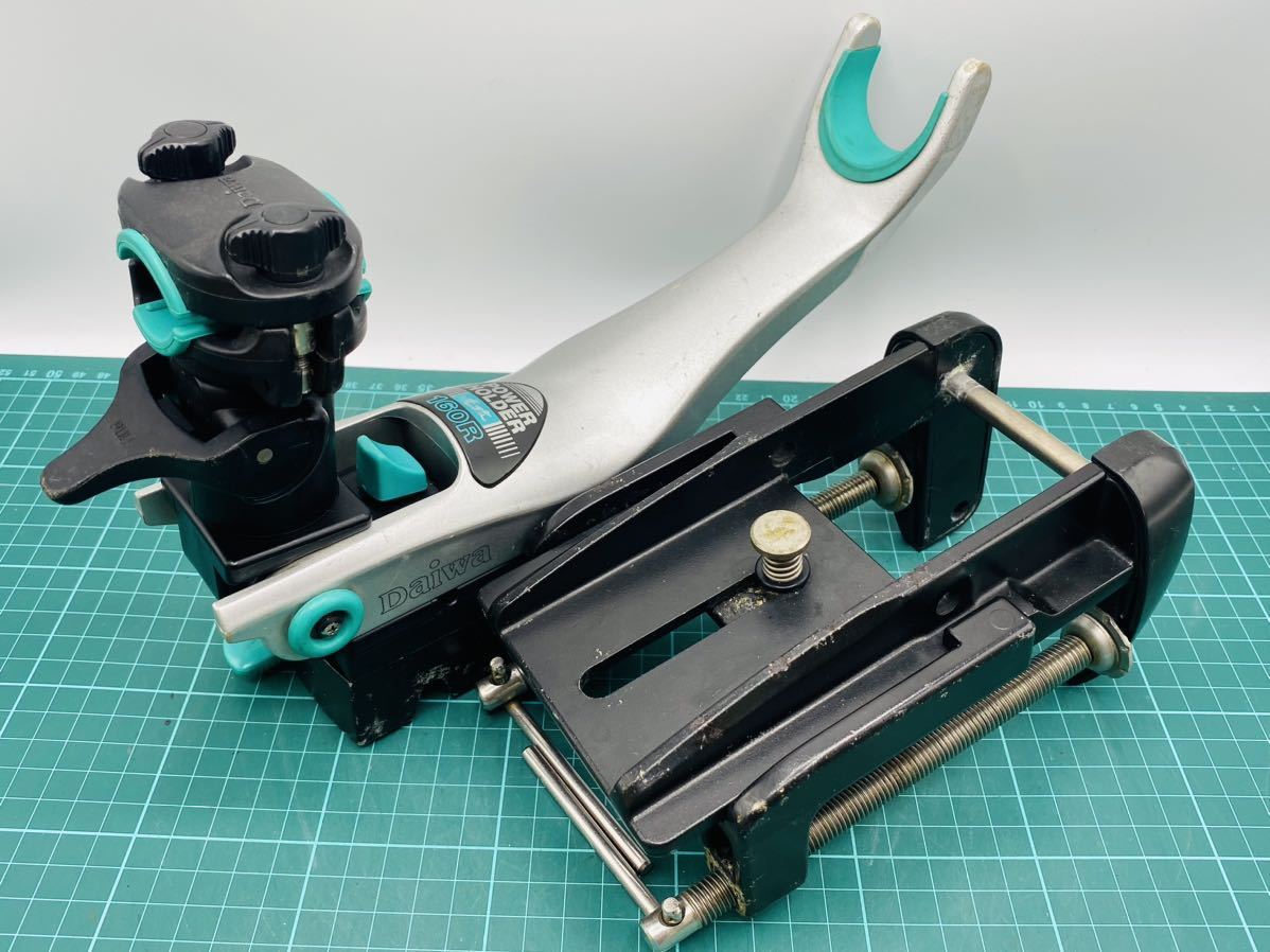 19★即決★ダイワ★パワーホルダー速攻160R★タテヨコ取付可能★ロッドホルダー★竿受け★中古★DAIWA★
