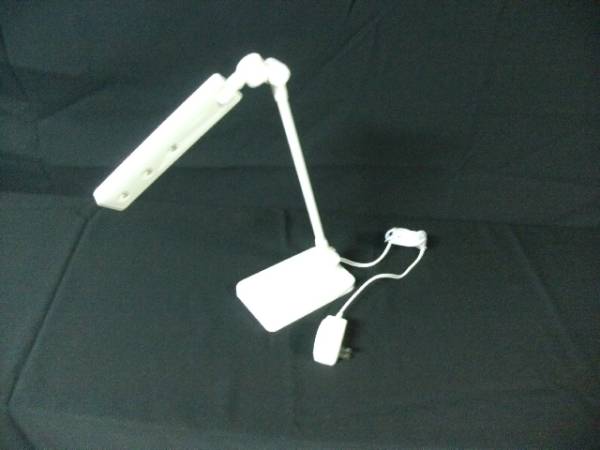 無印良品　LEDデスクライト　LE-R2001型　＃4272_1
