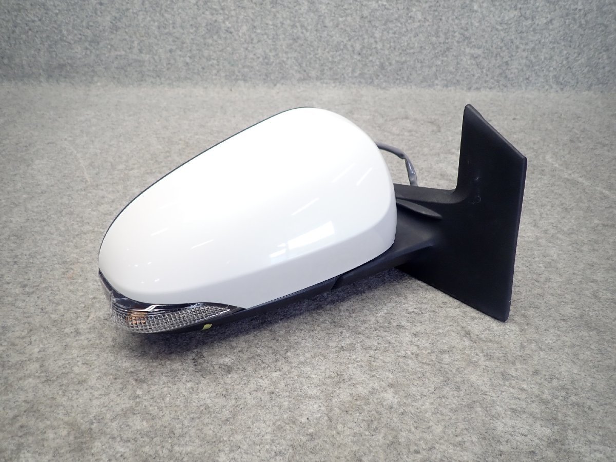 お*0様 整理品　アクセサリーセット 510 トヨタ プリウスZVW30 純正 サイドステップ サイドスカート