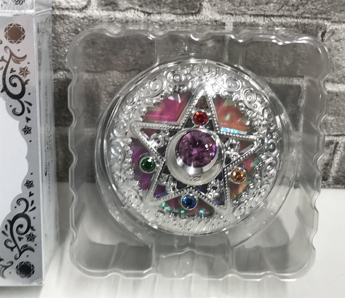 ミラクルロマンス シャイニングムーンパウダー 2025 Limited Edition