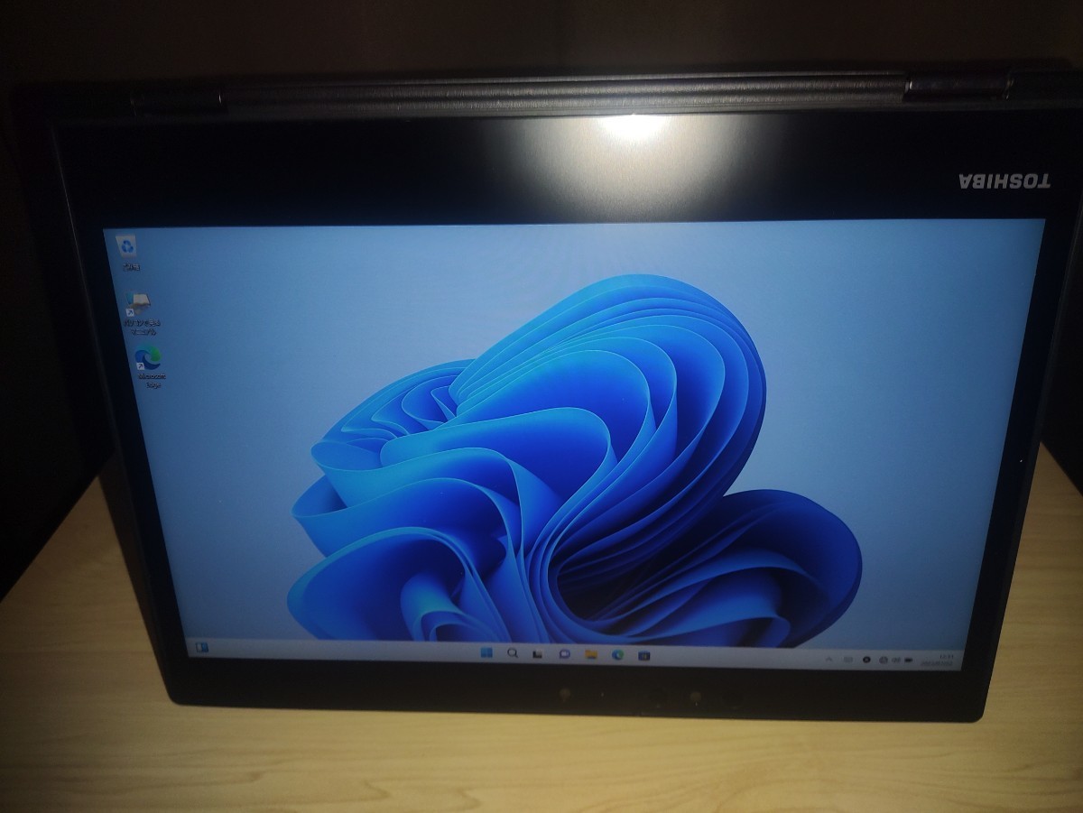 toshiba 東芝 dynabook VC72/M Core i5 8250U 8GB SSD256GB Windows11