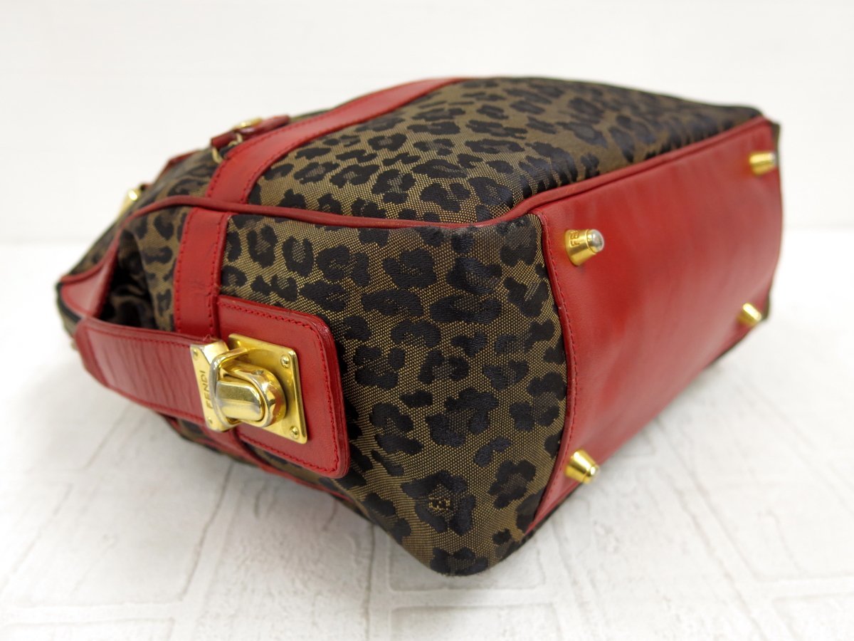 ヒョウ柄ハンドバッグ ゴールド金具付き ◇美品◇FENDI フェンディ