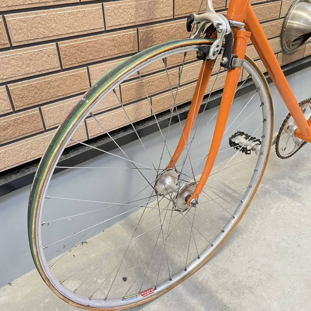 ジャンク 競輪用？ 自転車 塗装済み 改造済み 詳細不明 オレンジ 千葉