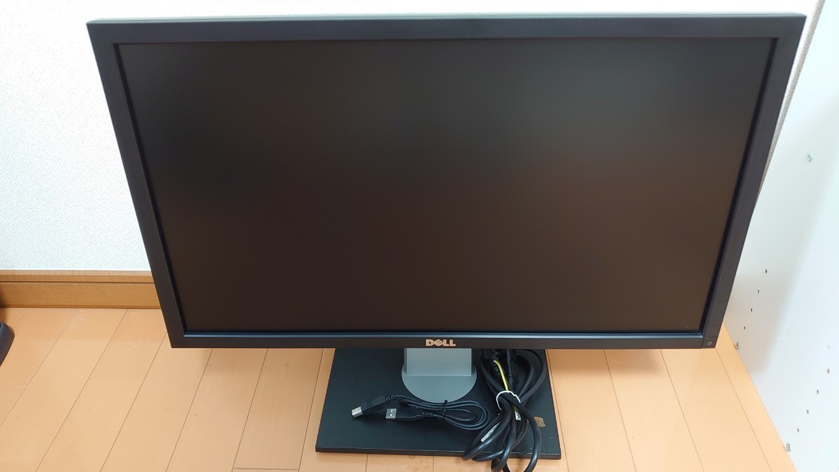 DELL p2411hb 液晶ディスプレイ 24インチ Full HD 1920x 1080 縦置き 回転可能 USB2ポート