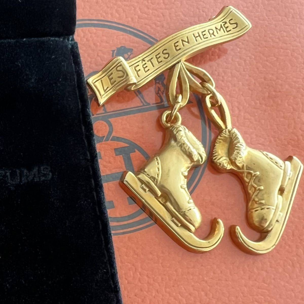 □極美品□ HERMES エルメス LES FETES EN HERMES スケートシューズ 