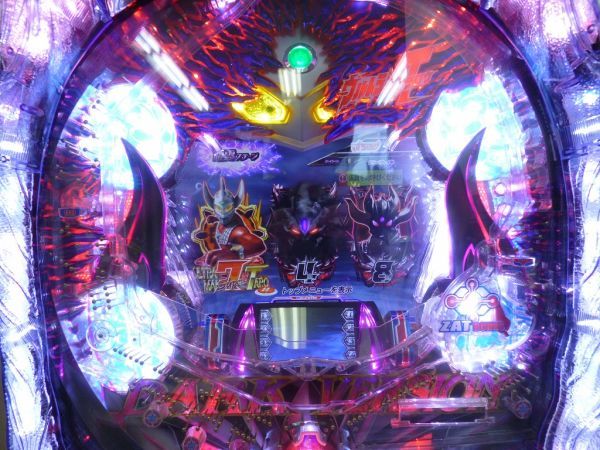 京楽 CRぱちんこ ウルトラマンタロウ 暗黒の逆襲M3 ST機
