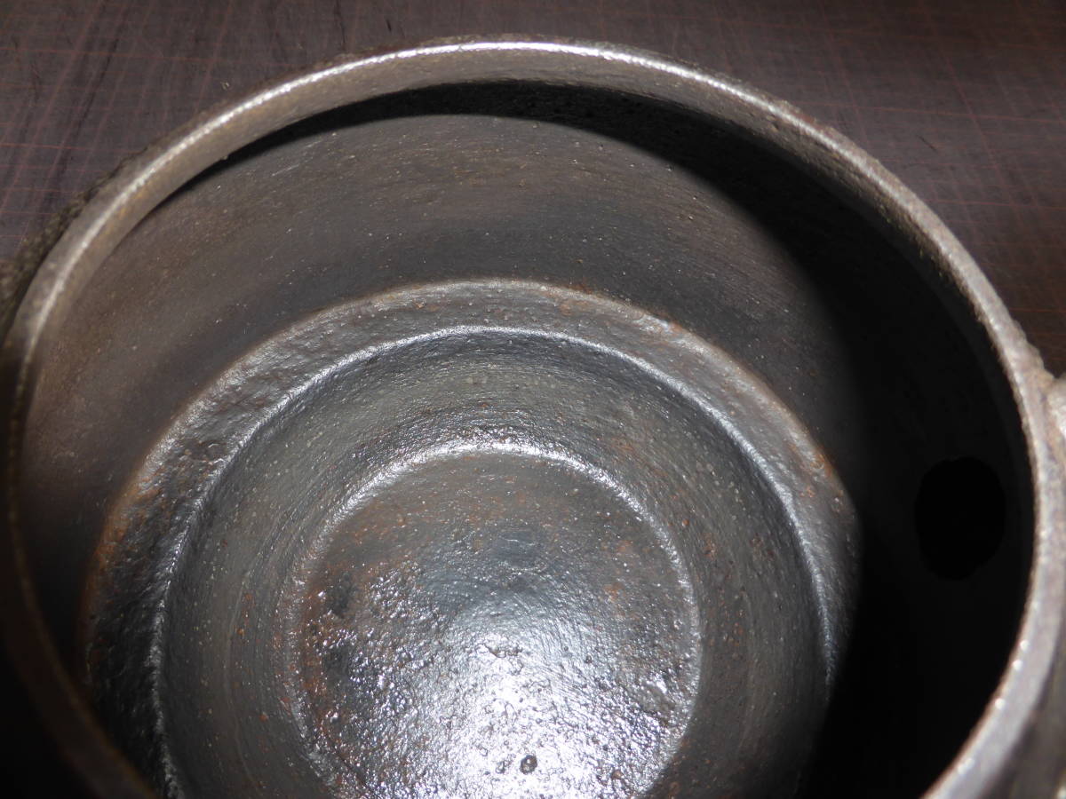 490 「正寿堂」南部鉄瓶　満水2100ｍL　重さ2288ｇ　水漏れはありません