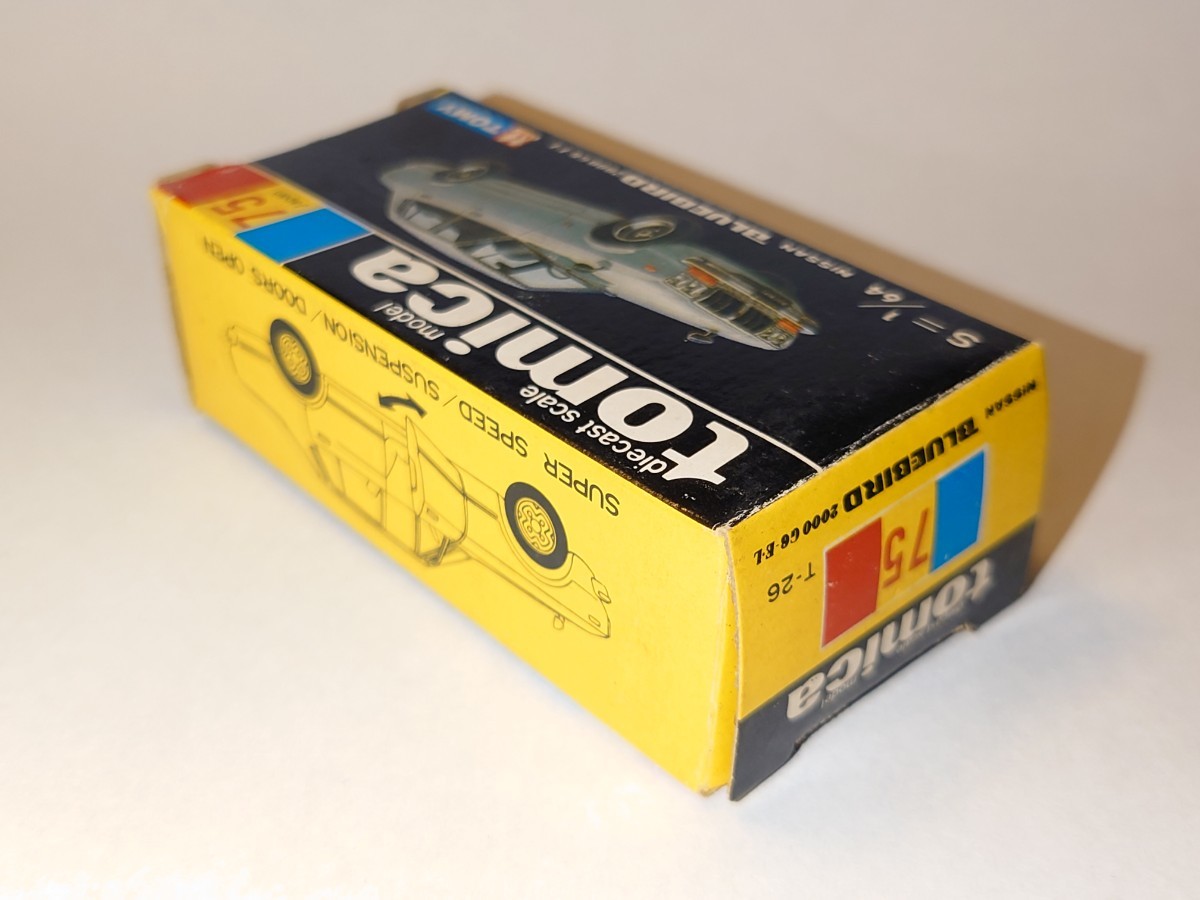 ○絶版トミカ 黒箱 75番 日産ブルーバード2000 G6-EL 日本製○