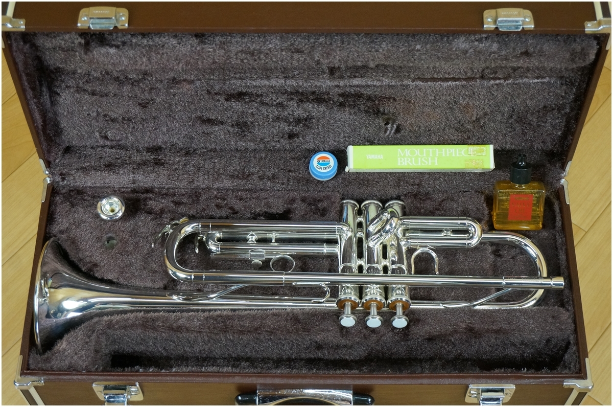 美品】 YAMAHA ☆ ヤマハ ☆ トランペット ☆ YTR3320S YTR-3320S 