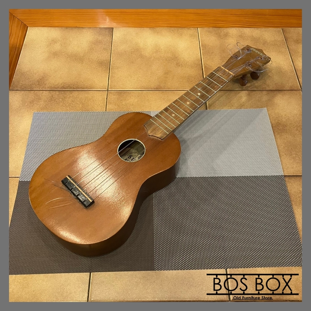 【送料無料】SUZUKI UKULELE 鈴木 ウクレレ No４ 4弦 弦楽器 楽器●BA10N054