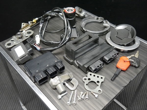 その② R53096 ニンジャZZR1400 ZX-14 純正 実働 キーSET イモビライザー ECU