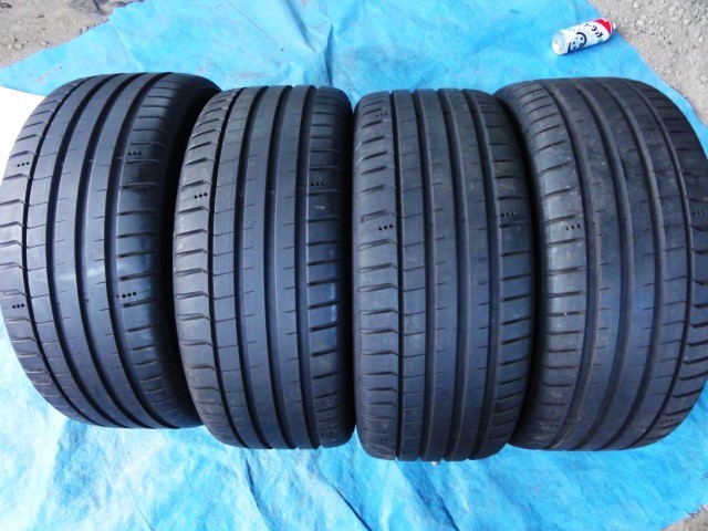 2022年製　ミシュラン　パイロットスポーツ5　225/45R18　バリ溝　2本 ○2022年製 バリ溝 夏タイヤ!MICHELIN PILOT SPORT 5 225⁄45ZR18