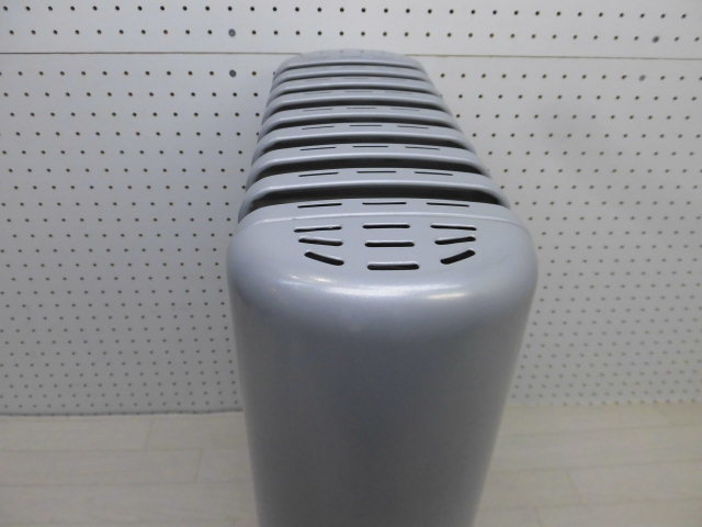 レトロデザイン デロンギ オイルヒーター R910912CF レトロデザイン デロンギ オイルヒーター R910912CF 【公式通販】