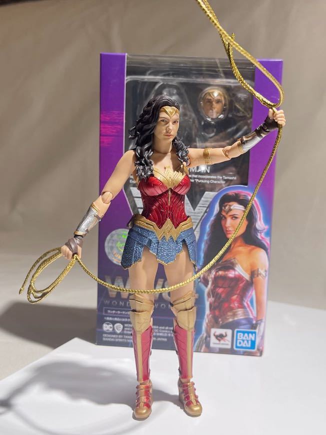 SHフィギュアーツ　ワンダーウーマン 開封品 SHフィギュアーツ ワンダーウーマン 開封品 S.H.Figuarts ワンダー