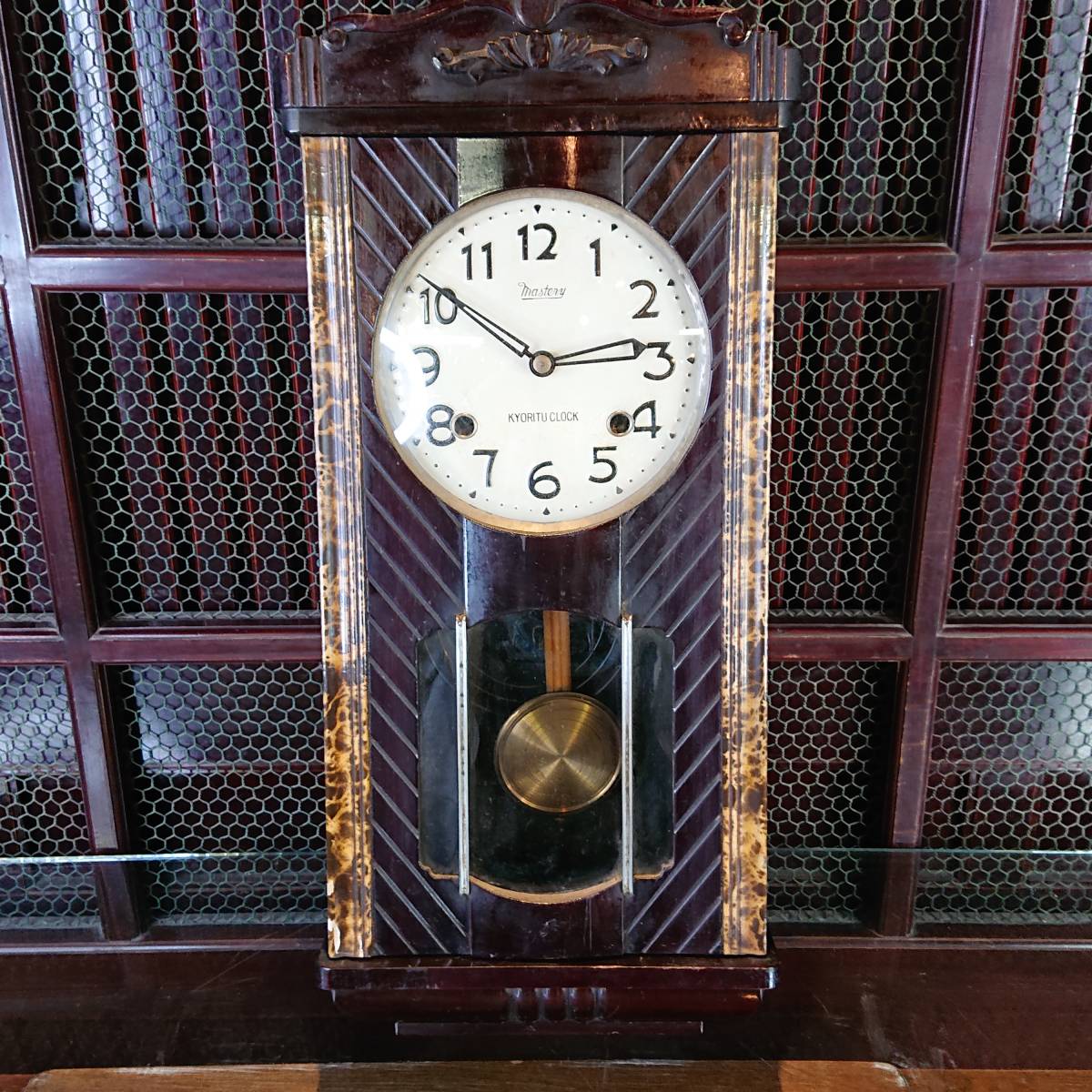 T01-1011 アンティーク 古時計 振り子時計 掛時計 ゼンマイ式 動作品