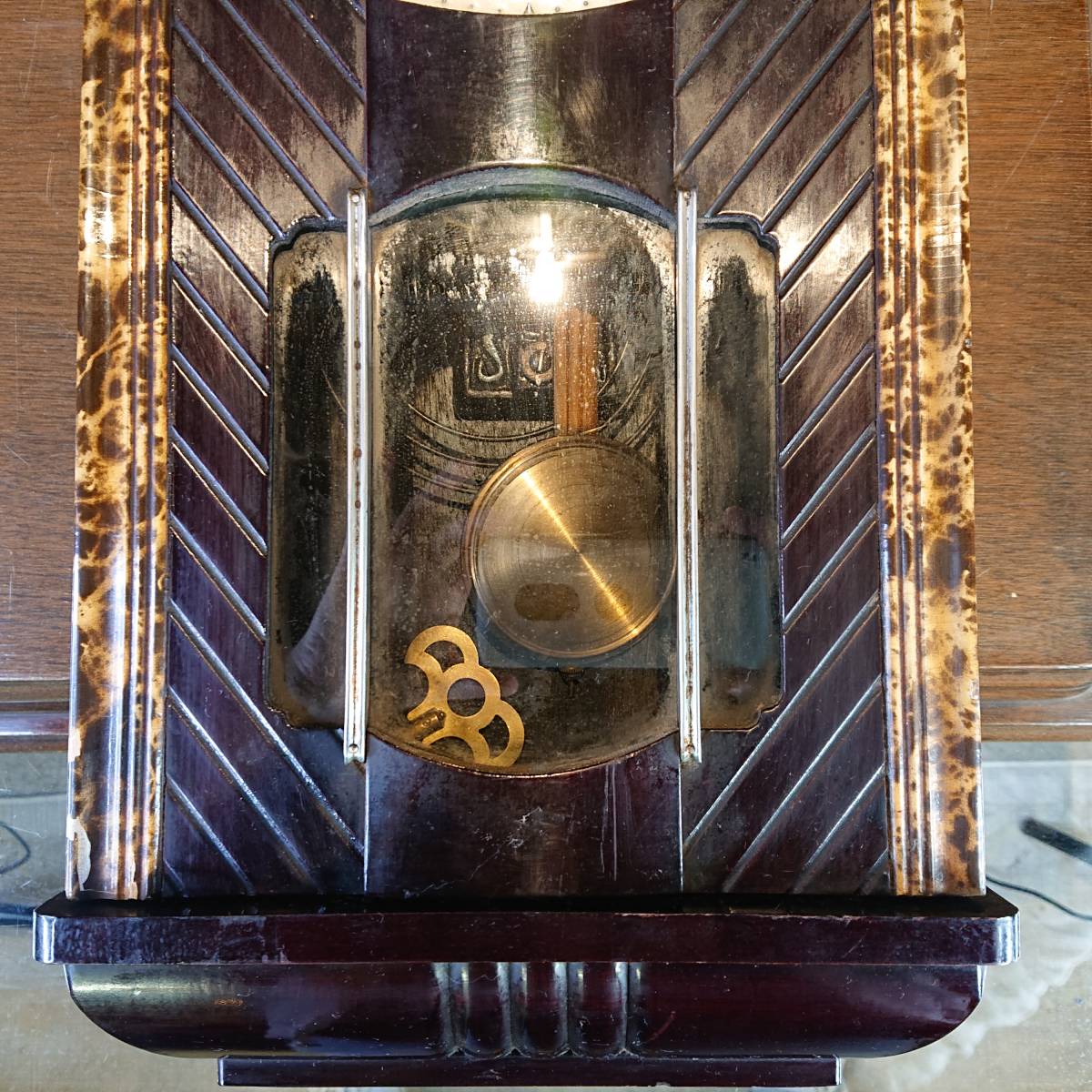 T01-1011 アンティーク 古時計 振り子時計 掛時計 ゼンマイ式 動作品