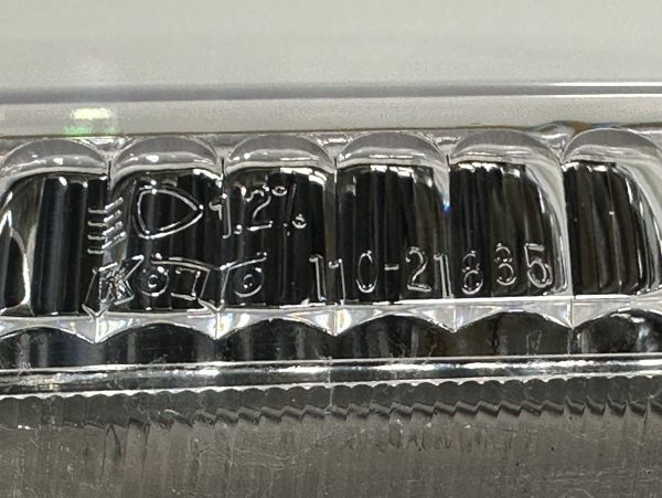 いすゞ エルフ 0 NHR85 未使用 リビルト 18183 良品/補修済み いすゞ エルフ NKR85R/NHR85A/NJR85A 純正 右ヘッドライト Assy ハロゲン 8-98100808 110-21884 110-21885 A