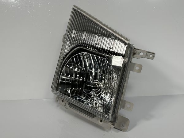 いすゞ エルフ 0 NHR85 未使用 リビルト 18183 良品/補修済み いすゞ エルフ NKR85R/NHR85A/NJR85A 純正 右ヘッドライト Assy ハロゲン 8-98100808 110-21884 110-21885 A