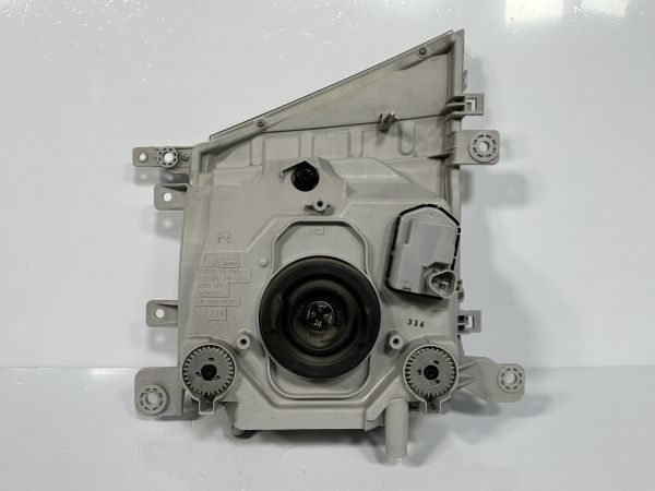 いすゞ エルフ 0 NHR85 未使用 リビルト 18183 良品/補修済み いすゞ エルフ NKR85R/NHR85A/NJR85A 純正 右ヘッドライト Assy ハロゲン 8-98100808 110-21884 110-21885 A