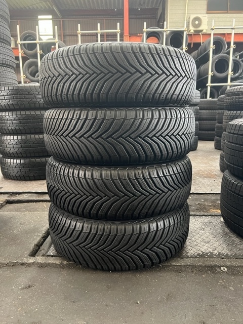 205/55R16 MICHELIN CROSSCLIMATE 2　2021年製　4本　22，000円　京都から