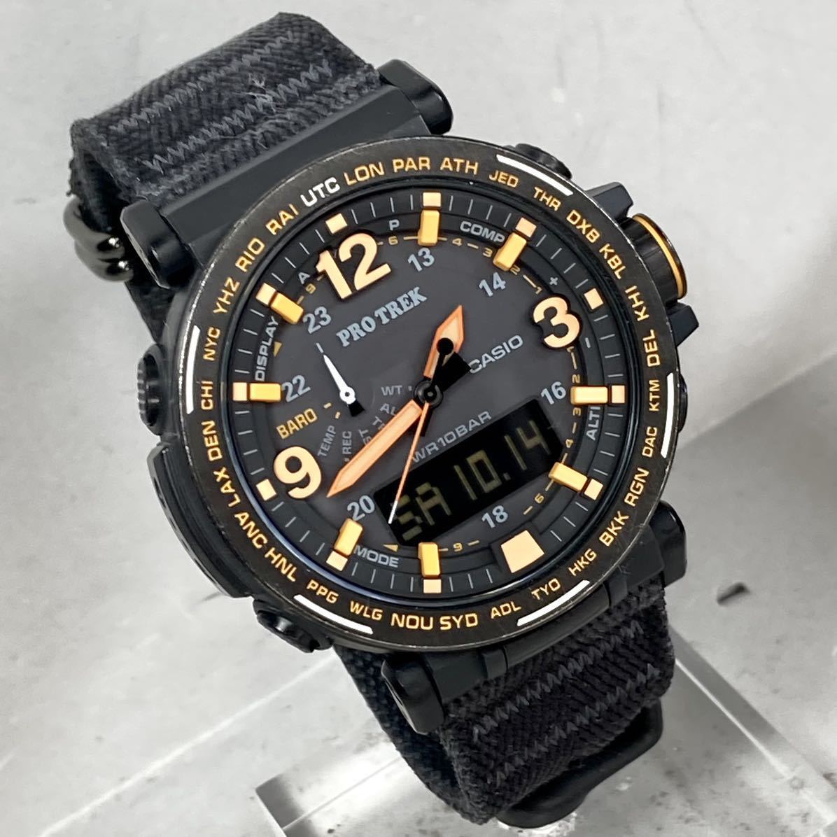 美品 PROTREK PRG-600YB-1JF サファリ タフソーラー アナデジ 方位 