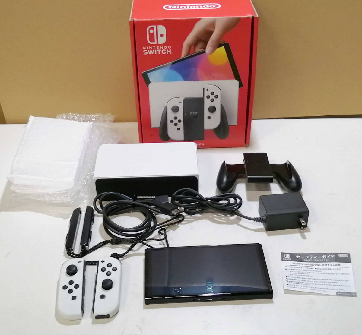 【ジャンク】Nintendo Switch（有機ELモデル）本体のみ（ホワイト） 同梱不可/ジャンク】 Nintendo Switch 有機ELモデル ホワイト
