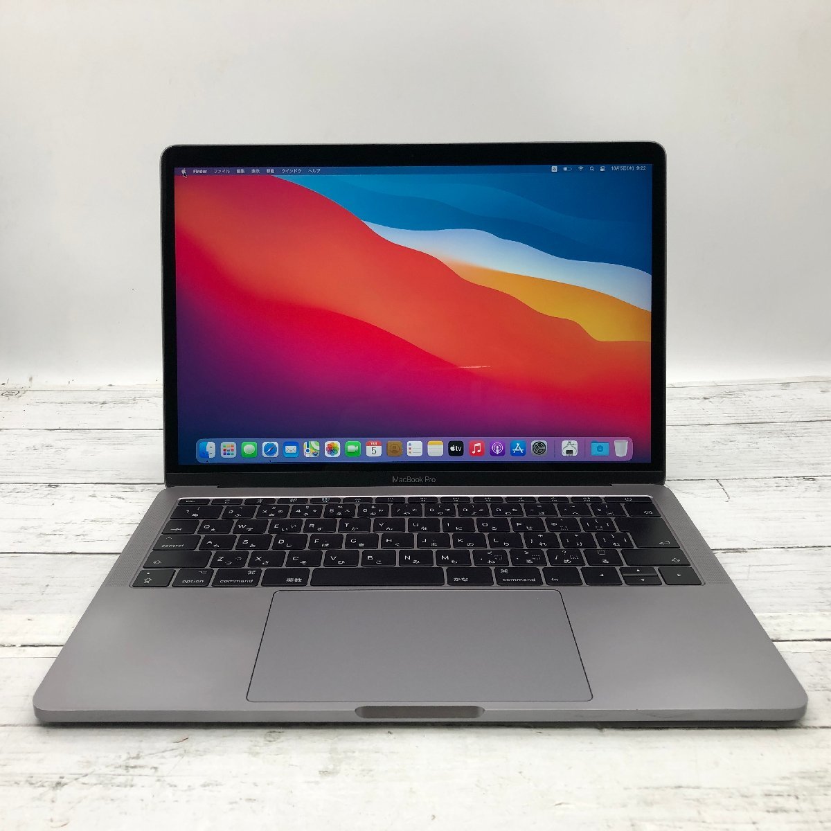Apple MacBook Pro 13-inch 2017 Two Thunderbolt 3 ports Core i7 