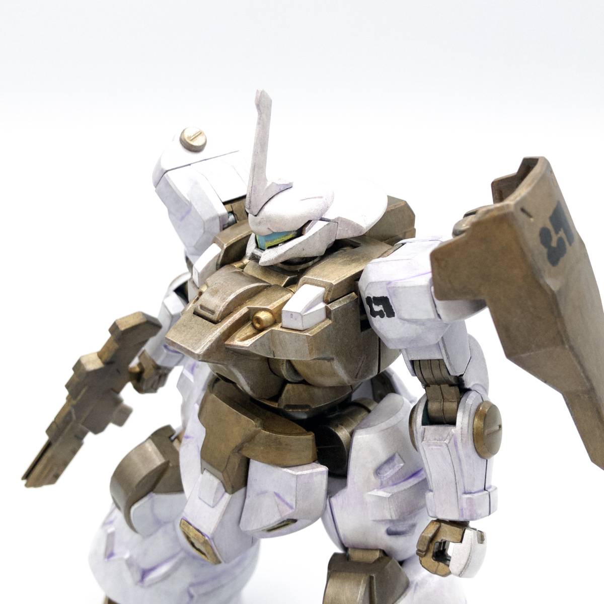 HG ラングランズ社 ディランザ 水星の魔女 全塗装 塗装済 完成品 筆 