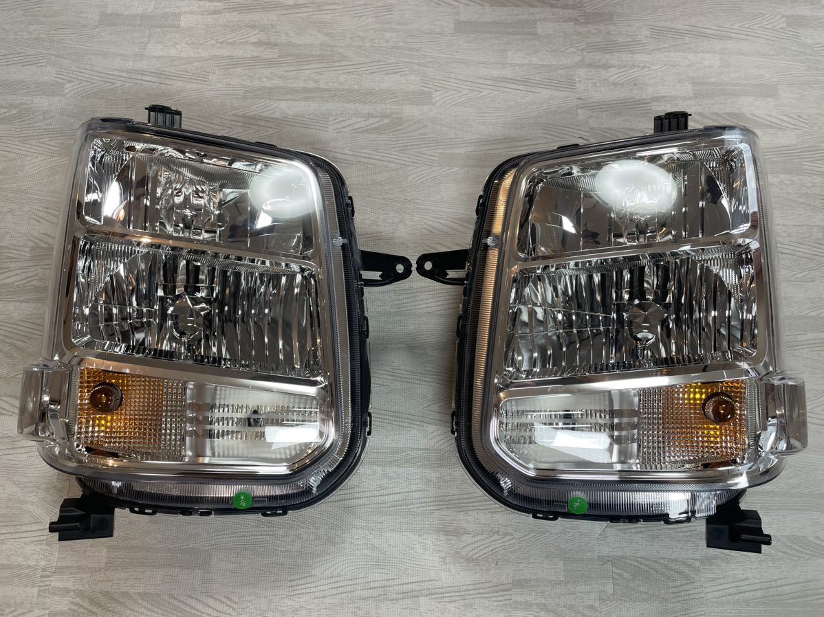 新車外し❗️DA17Wエブリィワゴン純正HIDヘッドライト左右セット