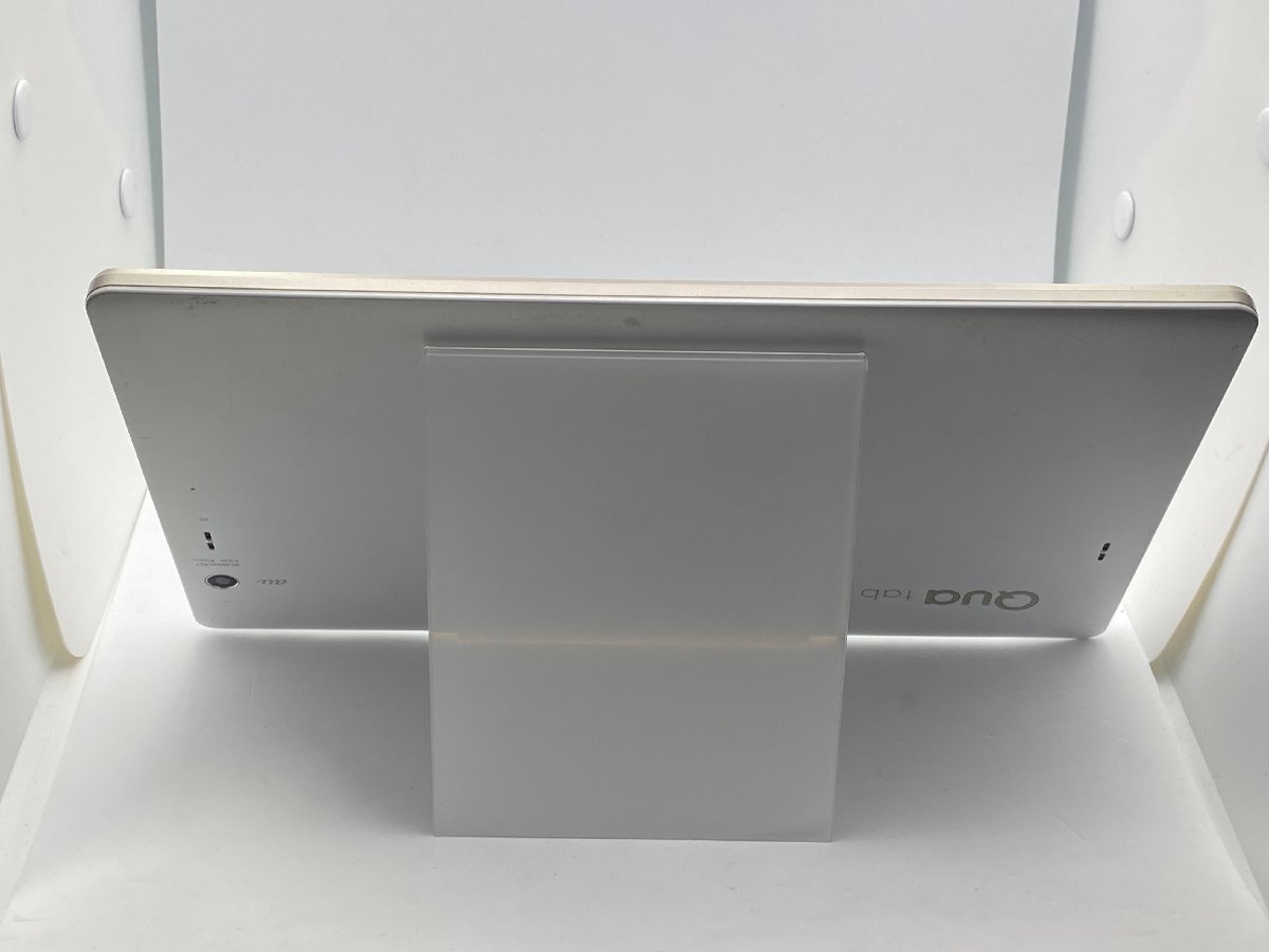 中古・ジャンク】液晶内気泡 LG Qua tab PZ au解除版SIMフリー