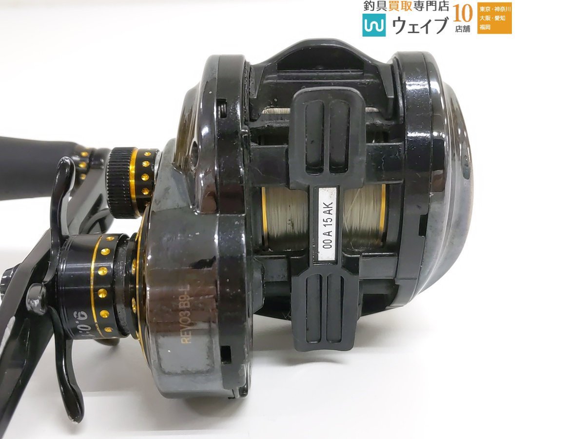 アブガルシア レボ3 ブラック 9 左 ※注意有 アブガルシア レボ 0 中古送料