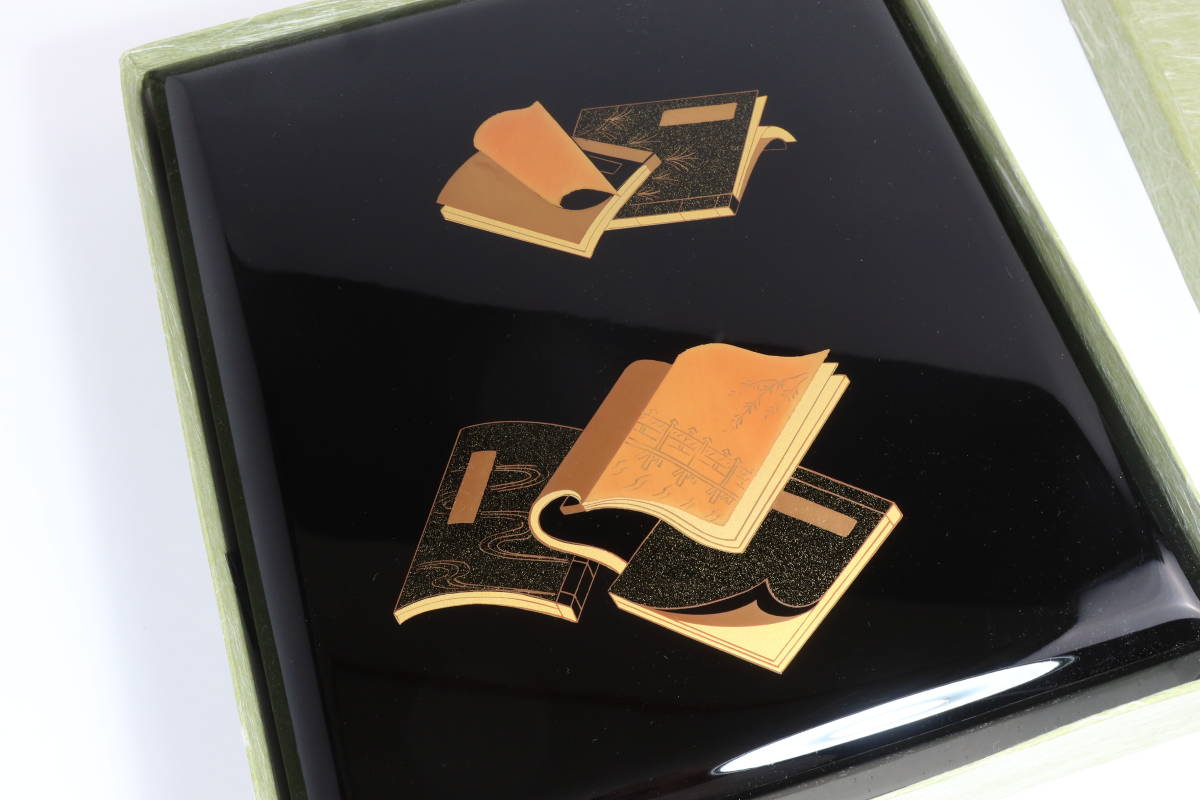 未使用品　会津塗　天然木　漆器　文庫箱　 書道道具箱　加伏文庫　絵柄　今昔物語 サイズ　26×30×6cm　箱入り