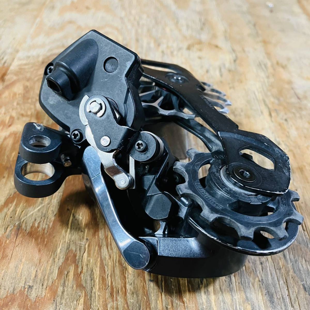 ○ジャンク SHIMANO ULTEGRA RD-R8050 Di2 電動 リアディレイラー 11速