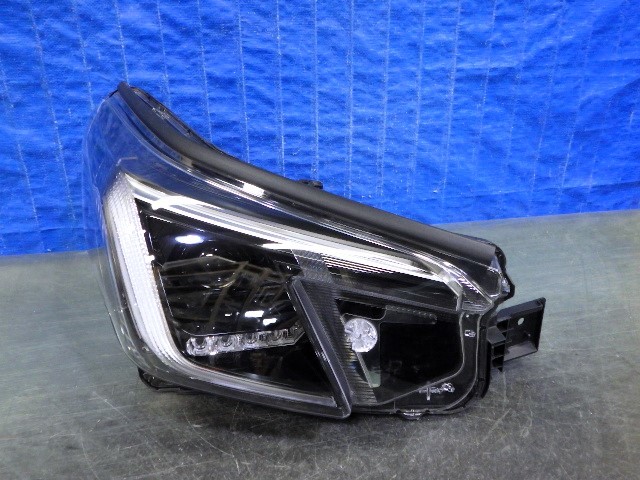 3478 フォレスター SK5 SKE 後期 右ライト LED 100-60465 KF 美品