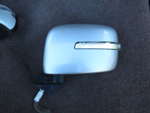 DP105　 ワゴンＲ スティングレー　MH23S 　ドアミラー　サイドミラー 　左　　70K2　Z2S　