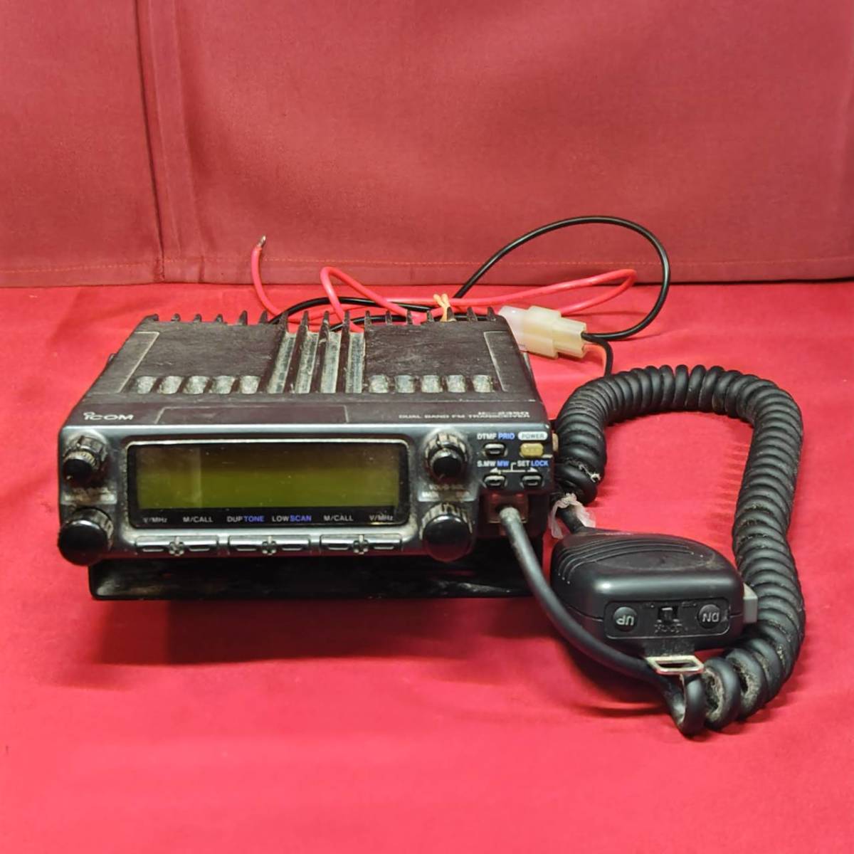YH-6934】中古品 ICOM アイコム 無線機 IC-2350 アマチュア無線機 無線