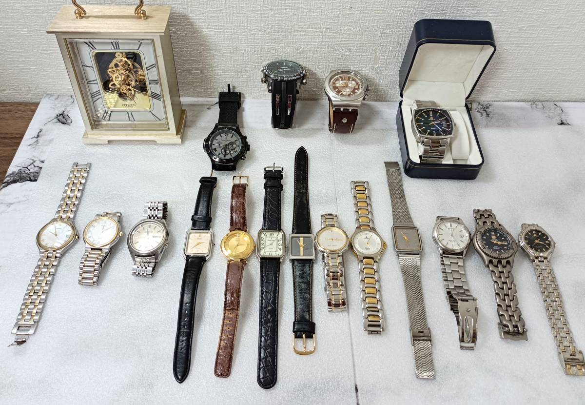 NN0808　０８５中古　ジャンク（稼働品有り）　メンズ腕時計　１７本　置時計　おまとめ品　ディオール　バレンチノ　SEIKO　CITIZEN　他　